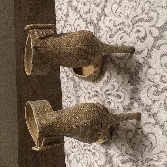 Diba LONDON DL PIZZAZ Gold. - Picture 2 of 8